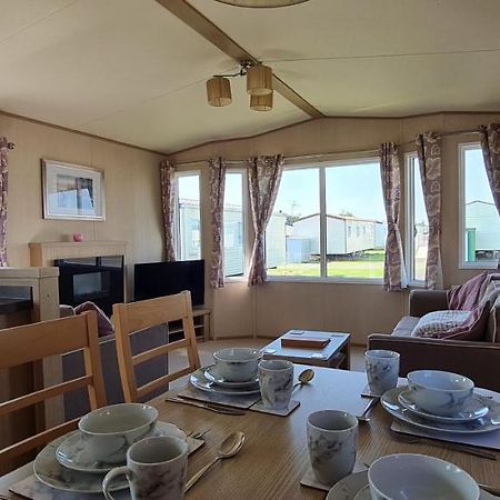 Silvester'S Skegness Caravan Hotel Exterior photo