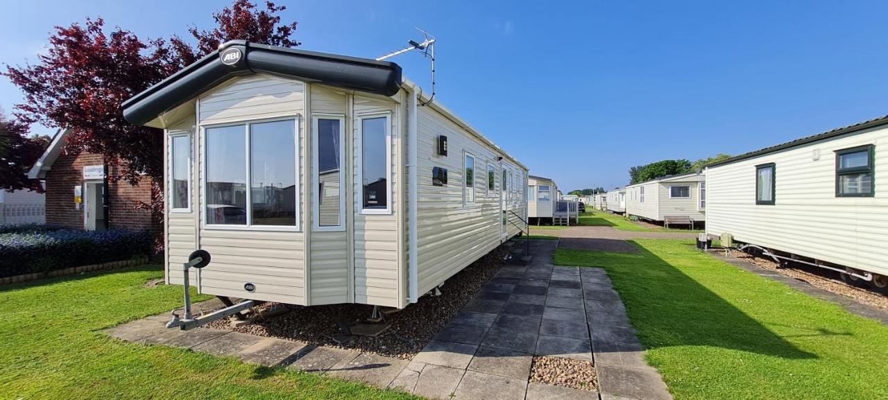 Silvester'S Skegness Caravan Hotel Exterior photo