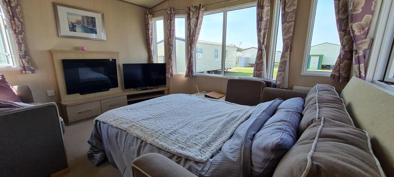 Silvester'S Skegness Caravan Hotel Exterior photo